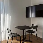 Apartment Suite Apartment *